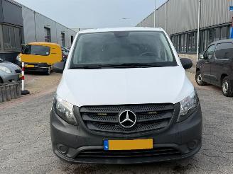 Mercedes Vito 114 CDI Lang AUTOMAAT picture 2