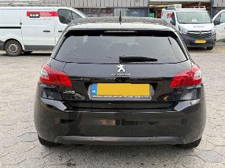 Peugeot 308 SW 1.2 PureTech Allure picture 5