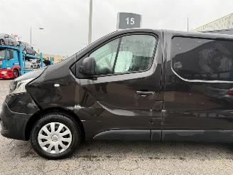 Renault Trafic 1.6 dCi T27 L1H1 Comfort picture 9