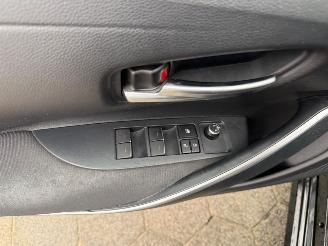 Toyota Corolla 1.8 Hybrid Business picture 17