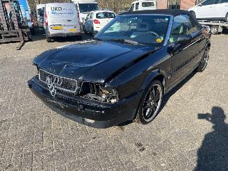 Audi 90 2.8 V6 AUTOMAAT CABRIO. 44000 !! picture 2