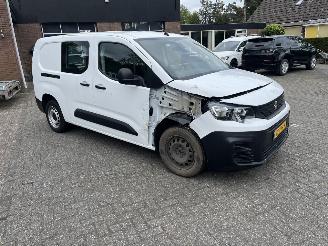 Peugeot Partner 1.5 BLUE HDI HDI PREMIUM LANG picture 3