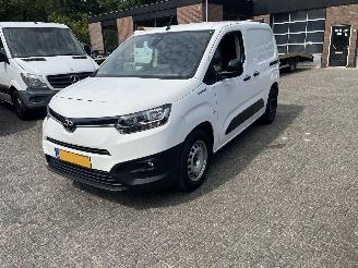 Toyota Proace CITY AUTOMAAT  50 KWH picture 2