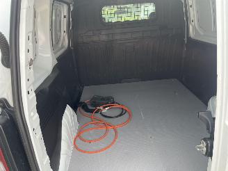 Toyota Proace CITY AUTOMAAT  50 KWH picture 6