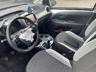 Toyota Aygo 1.0. VVT-I X PLAY. picture 5