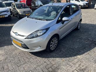 Ford Fiesta 1.2 Limited 5 deurs airco picture 2