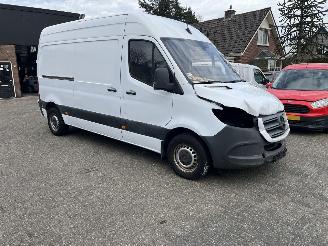 damaged commercial vehicles Mercedes Sprinter 314 CDI LANG HOOG. AIRCO. 2020/9