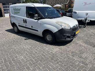 damaged commercial vehicles Opel Combo 1.3 CDTi L1H1 ecoFLEX Edition 2015/9