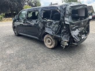 Opel Vivaro Zafira 2.0 CDTI L2 H1 9 persoons picture 4
