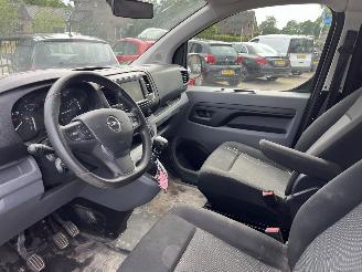 Opel Vivaro Zafira 2.0 CDTI L2 H1 9 persoons picture 5