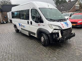 skadebil bedrijf Fiat Ducato 2.3 MAXI PKW 9 PERSOONS  PLUS INVALIDE LIFT. 2018/8
