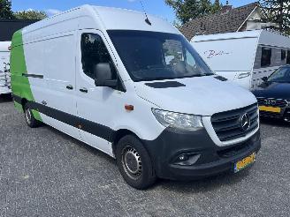 Mercedes Sprinter Sprinter 316 2.2 CDI Maxi XXL. L3H2 Airco Navi picture 2