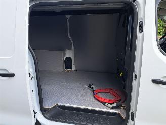 Peugeot e-Expert long 75kw automaat picture 8