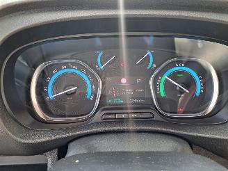 Peugeot e-Expert long 75kw automaat picture 10