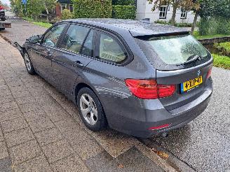 BMW 3-serie 316i touring automaat picture 4