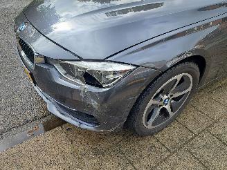 BMW 3-serie 320i touring sport automaat picture 6