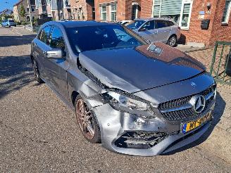 Mercedes A-klasse 180 picture 2