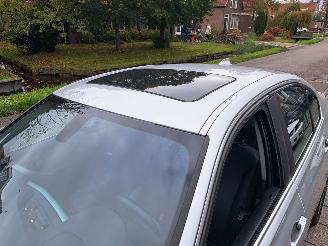 BMW 3-serie 320i high exec.automaat picture 6