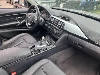 BMW 3-serie 320i high exec.automaat picture 8