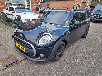 Mini Clubman ONE picture 2