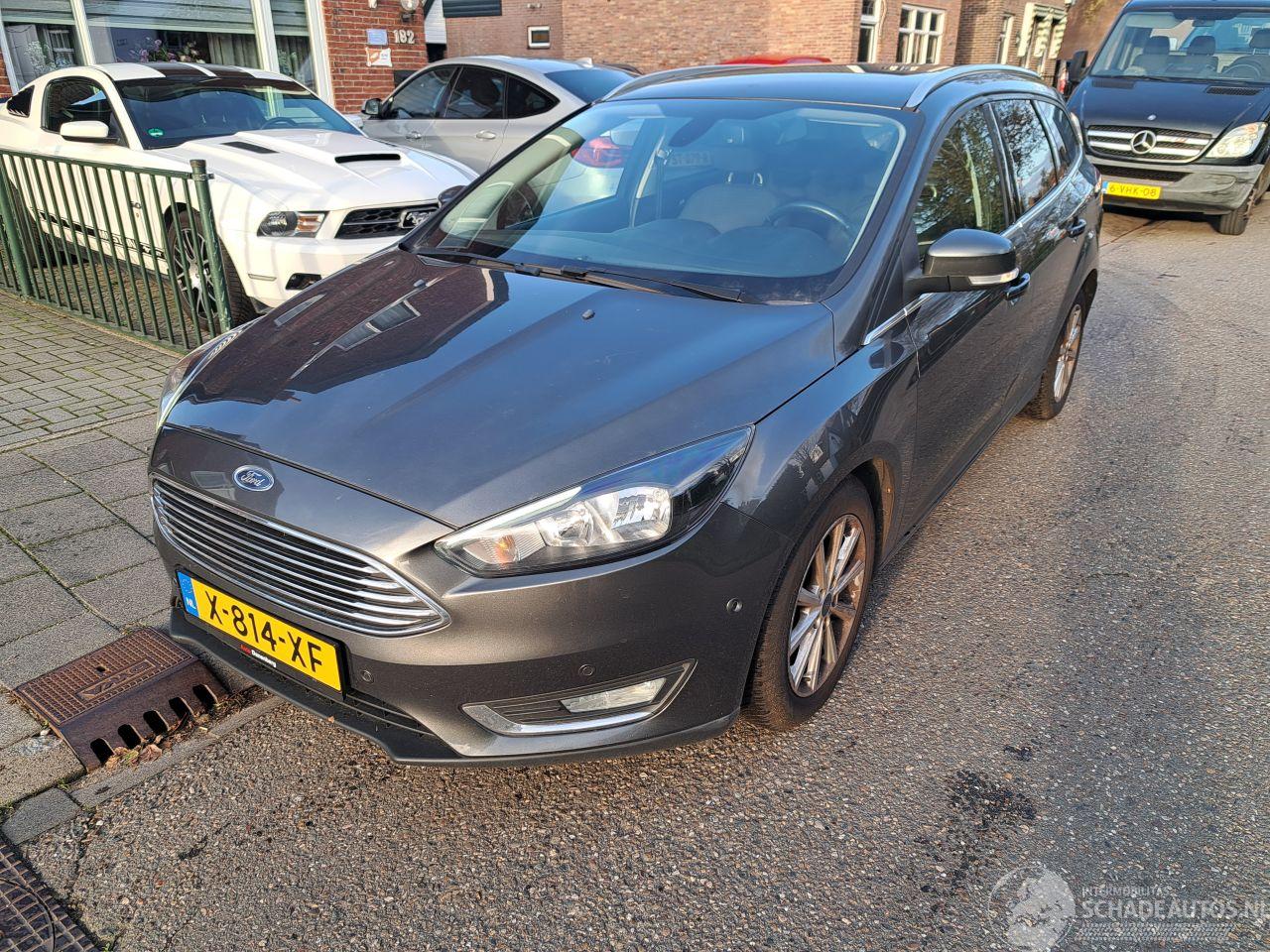 Ford Focus 10.i titanium