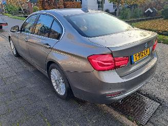 BMW 3-serie 318i luxery edition automaat picture 5