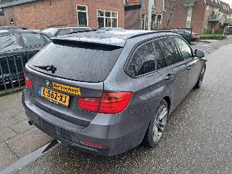 BMW 3-serie 316i high excutive picture 4