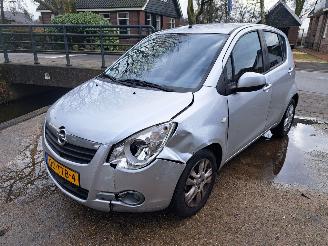 uszkodzony samochody osobowe Opel Agila 1.0i 2012/3