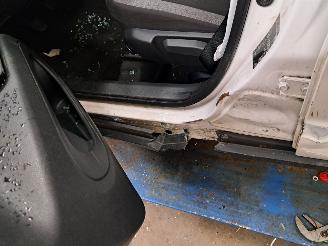 Toyota Aygo AYGO X 1.0vvti mt play picture 6