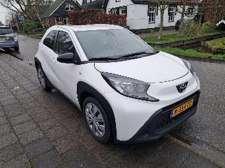 Unfallwagen Toyota Aygo AYGO X 1.0vvti mt play 2022/11