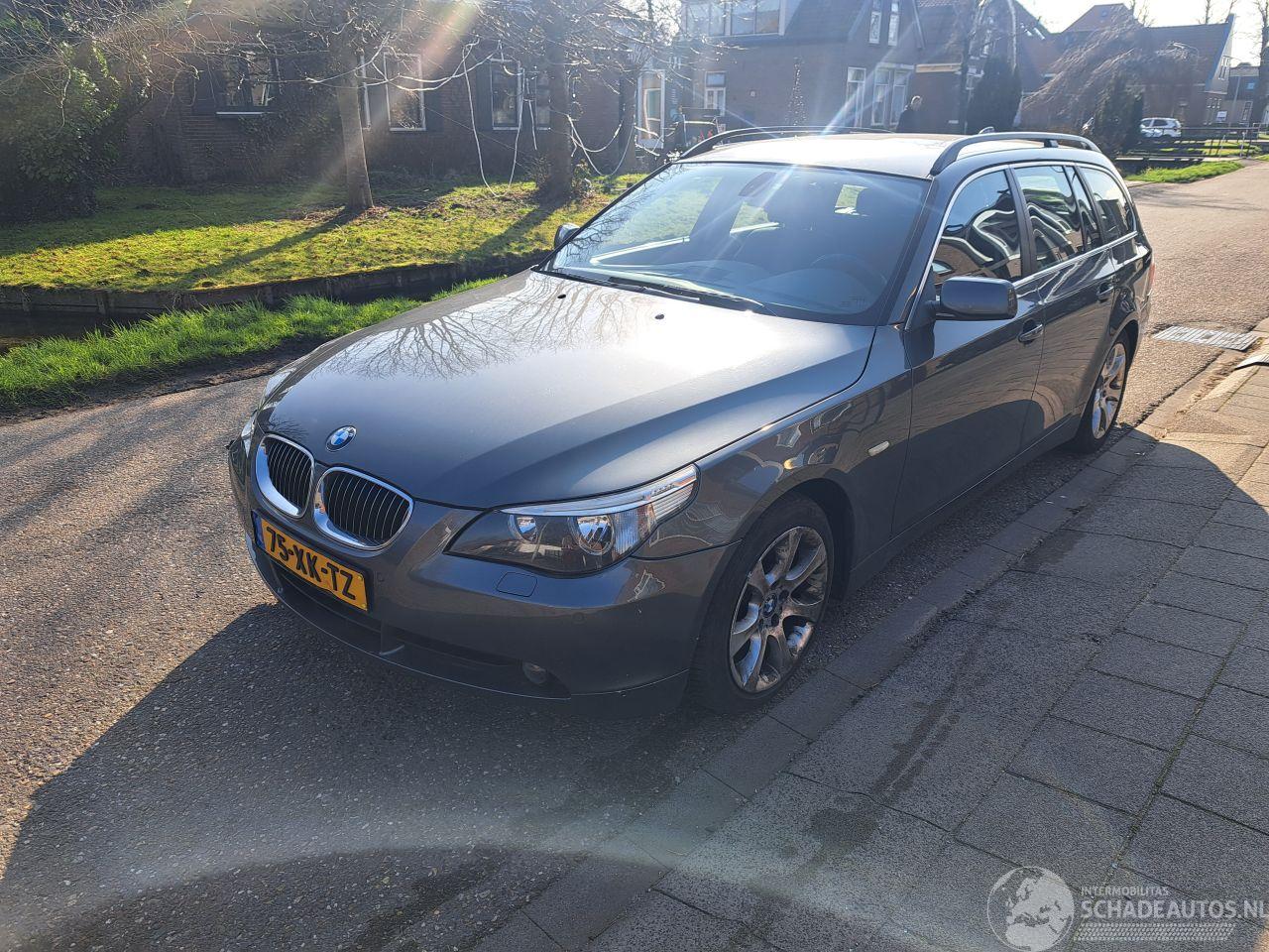 BMW 5-serie 523i businuss line automaat