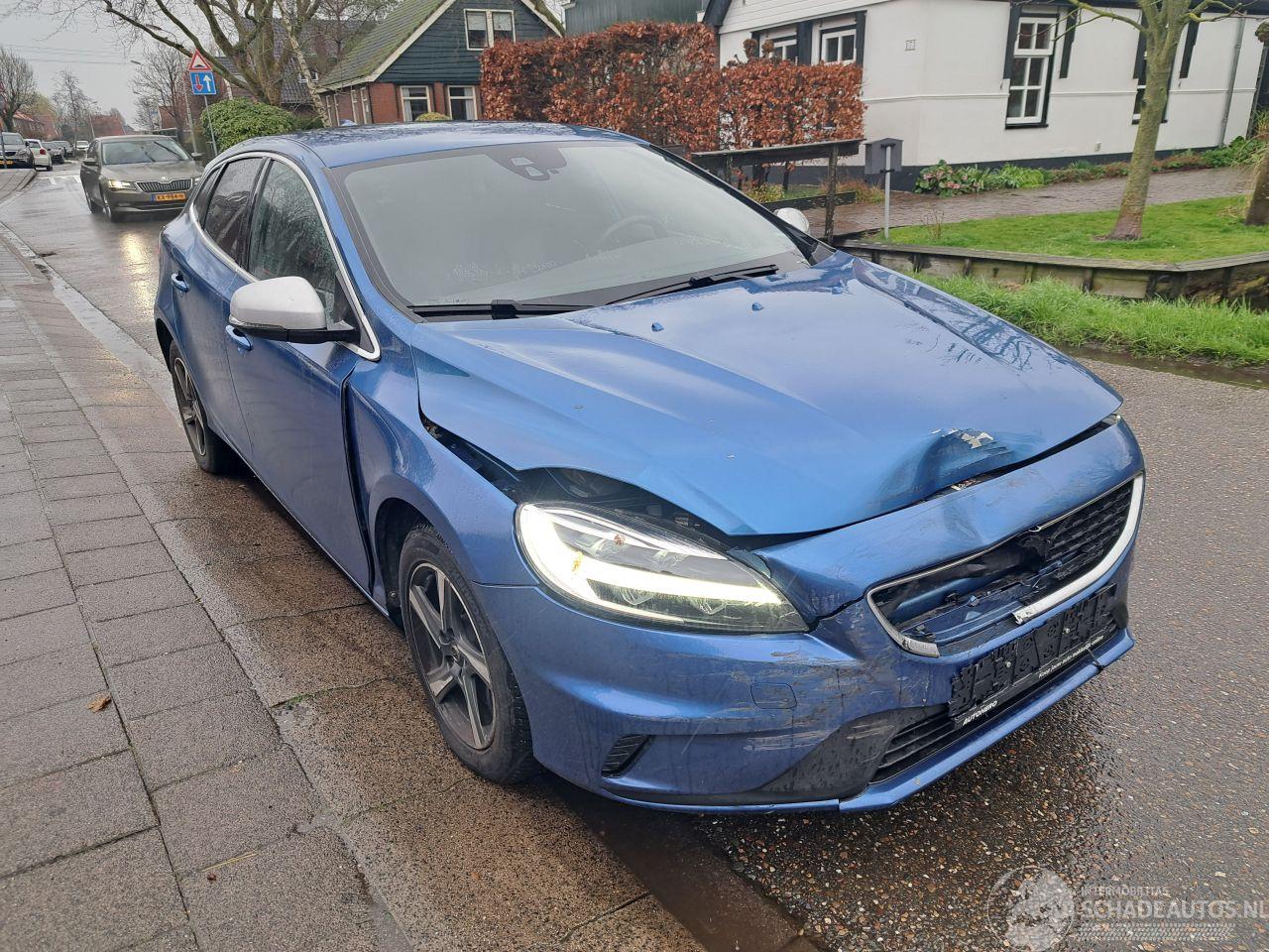 Volvo V-40 1.5 t2 R Design automaat