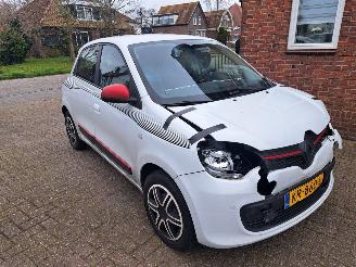 skadebil auto Renault Twingo 1.0i 2016/11