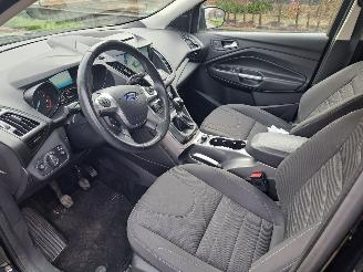 Ford Kuga 1.5i titanium picture 3