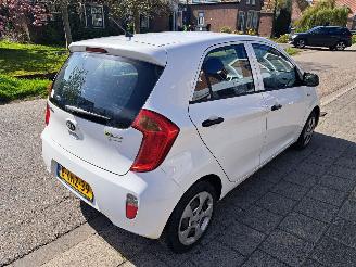 Kia Picanto 1.0i picture 4