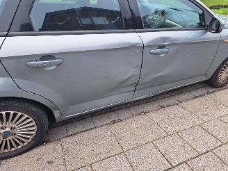 Ford Mondeo 2.0i picture 6