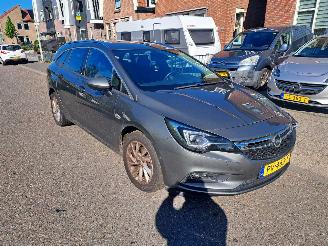 Unfallwagen Opel Astra 1.4 SPORTS TOURER+ 2017/9