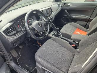Volkswagen Polo 1.0 comfort line picture 3