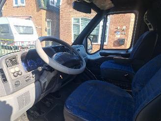 Peugeot Boxer 320LH 2.5D picture 3