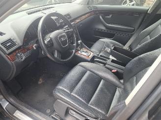 Audi A4 Avant 2.0 TFSi Quatro automaat picture 3