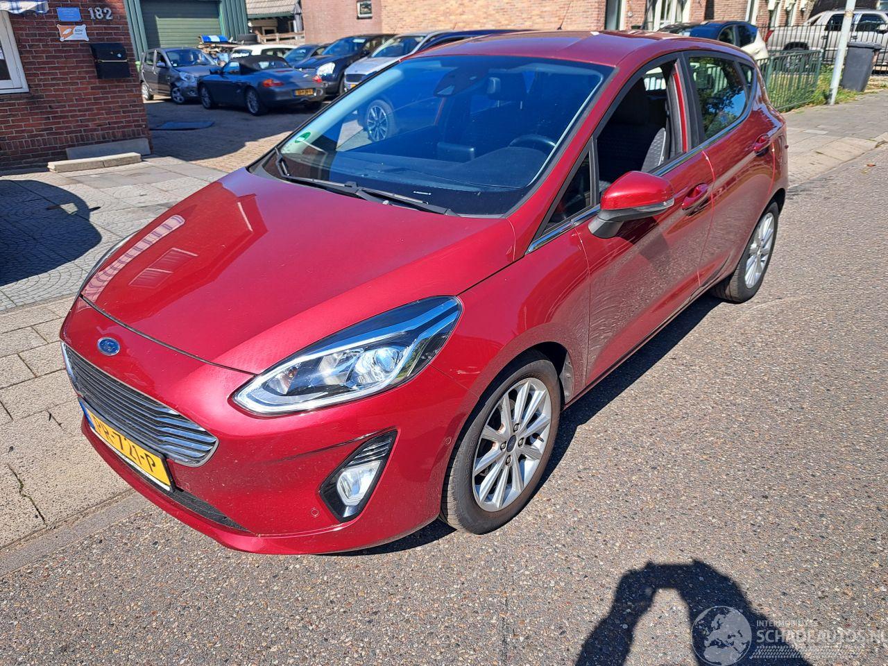 Ford Fiesta 1.0i titanium