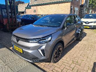 Renault Captur E-TECH HYBRID fh 145 esperit alpine picture 2