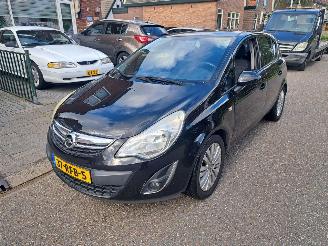  Opel Corsa 1.4 16v edition 2011/5