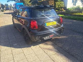 Mini Cooper 1.5i john works edition picture 4