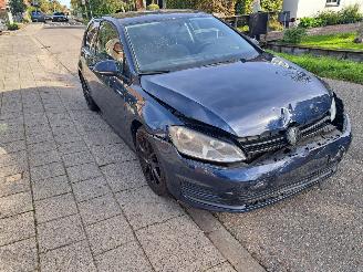 Schadeauto Volkswagen Golf 1.4 TSI 90kw 2013/3