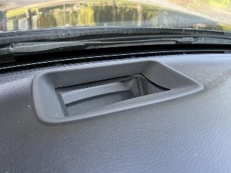 Mercedes C-klasse ESTATE 400 4MATIC SPORT EDITION PANO picture 30