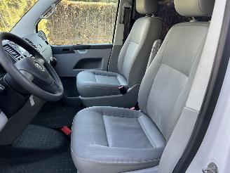 Volkswagen Transporter 2.0 TDI BM BLUEMOTION AIRCO NAVI picture 29