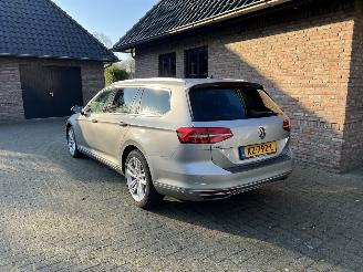 Schadeauto Volkswagen Passat 1.4 TSI GTE HYBRID NAVI 2016/12