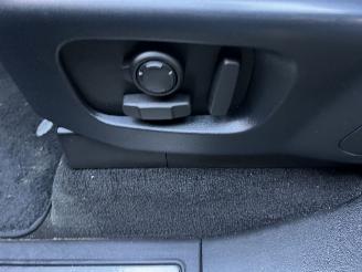 Land Rover Discovery Sport 3.0 TD6 FIRST EDITION (GRIJS KENTEKEN) PANO picture 27