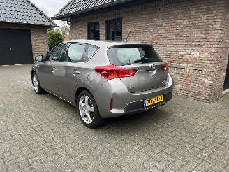 krockskadad bil auto Toyota Auris 1.8 HYBRID DYNAMIC NAVI 2013/2